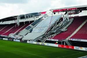 Gedeeltelijke instorting van het dak van het AZ-stadion (bron: Onderzoeksraad voor Veiligheid)